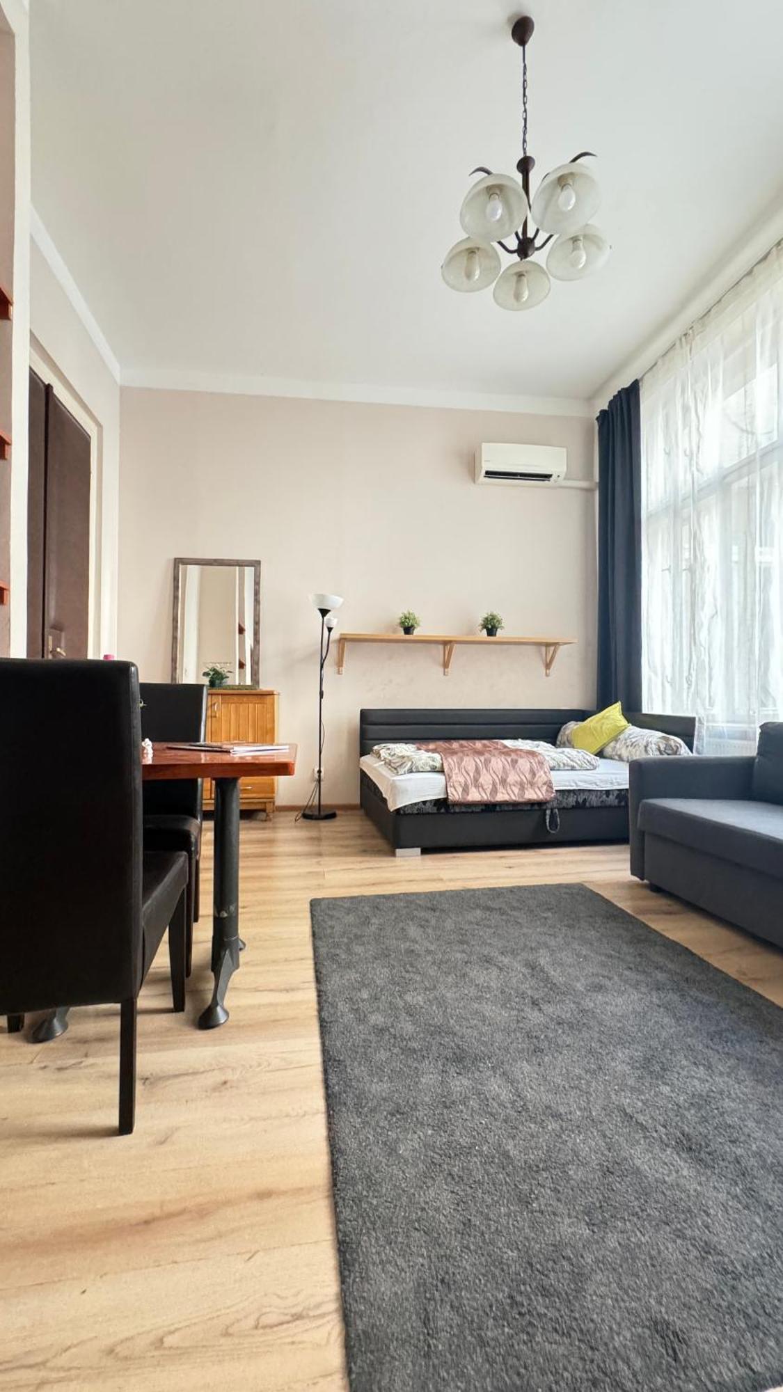 Central Walk Fashionstreet Apartmnts บูดาเปสต์ ภายนอก รูปภาพ